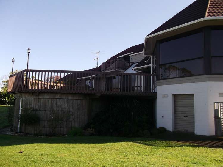 243 Hill Road The Gardens_23