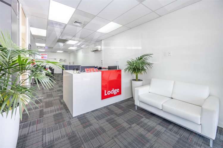 Unit 6 at 35 Whatawhata Road Dinsdale_9