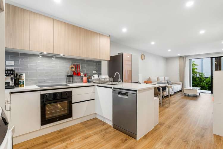 22 Hinonga Loop Millwater_5