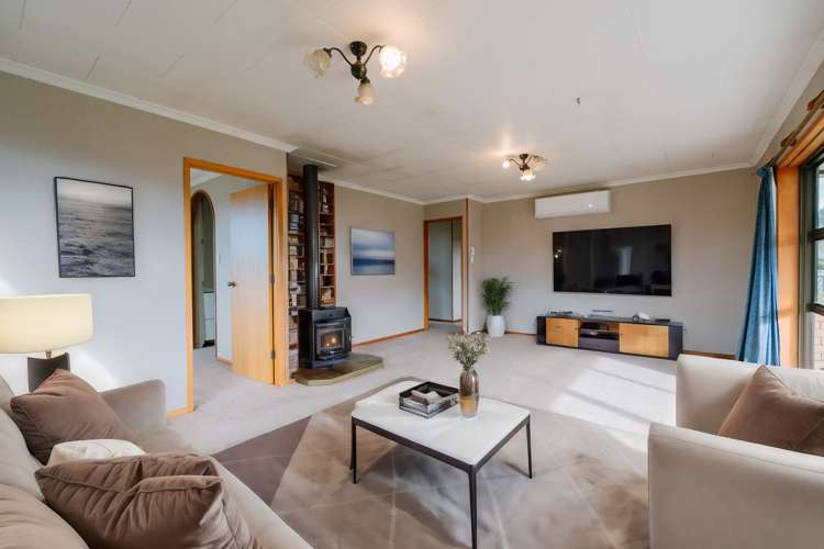 2 Raeburn Place Gore_5