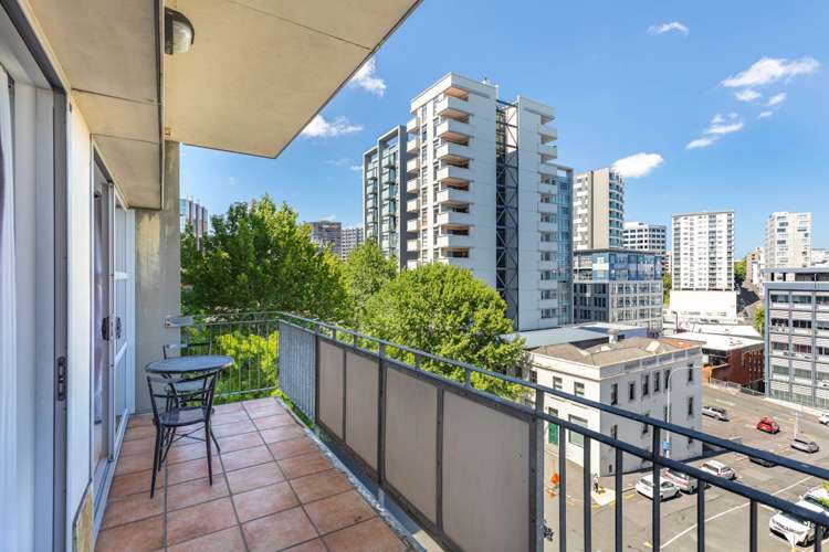 4a/82 Wakefield Street Auckland Central_1