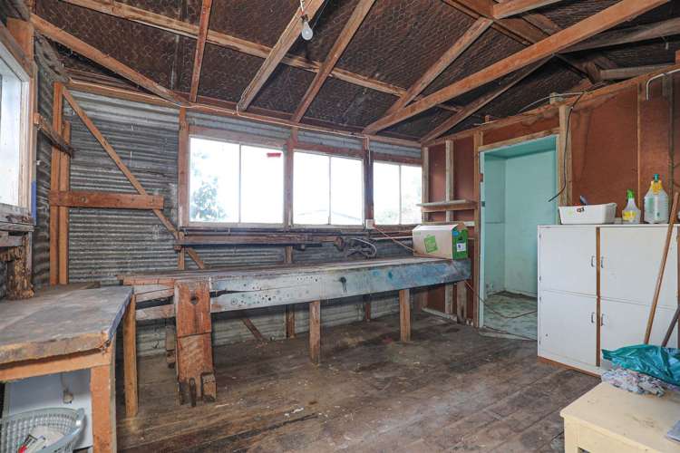 7 Russell Avenue Te Aroha_17