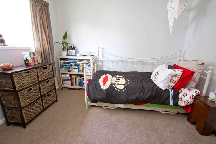 1/127 Atkinson Road Titirangi_6