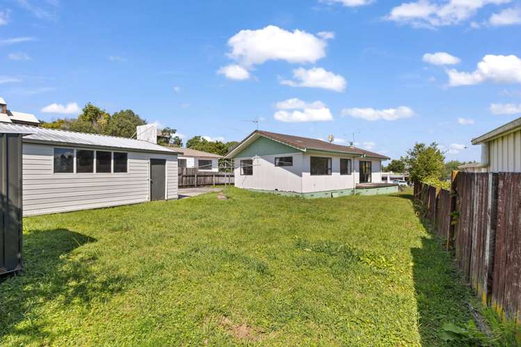 5 Harlech Place Dinsdale_11