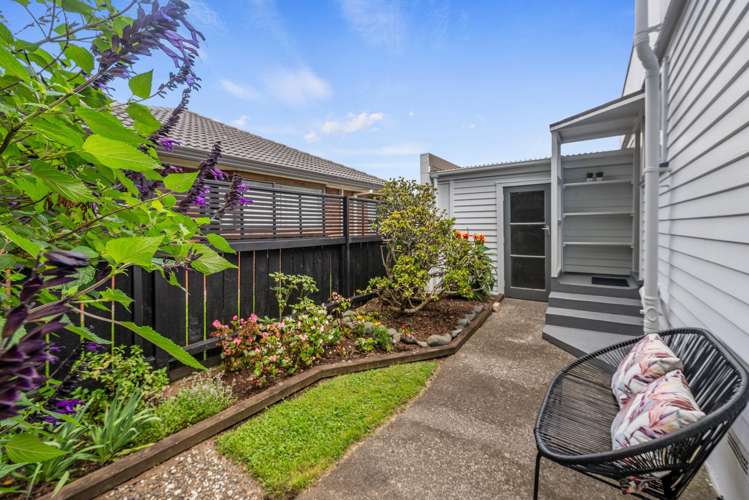 17 Newcastle Terrace Mount Albert_8