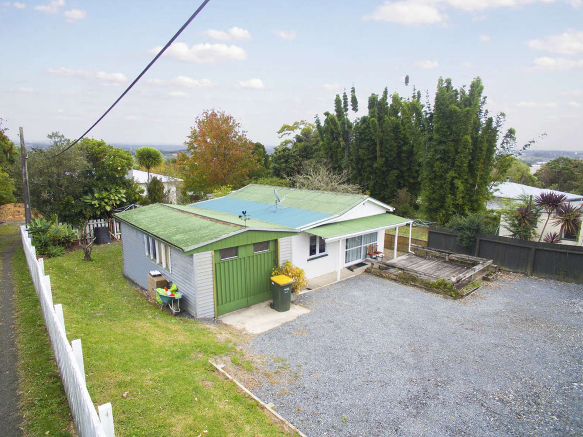 13 Awaroa Road Sunnyvale_0