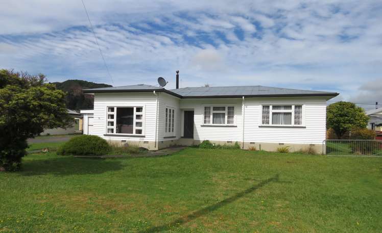 74 Main Street Reefton_0