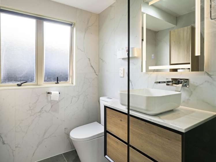 75 Kamara Road Glen Eden_19