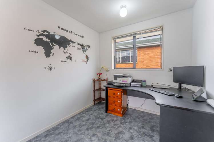 4 Miro Street Glenwood_17