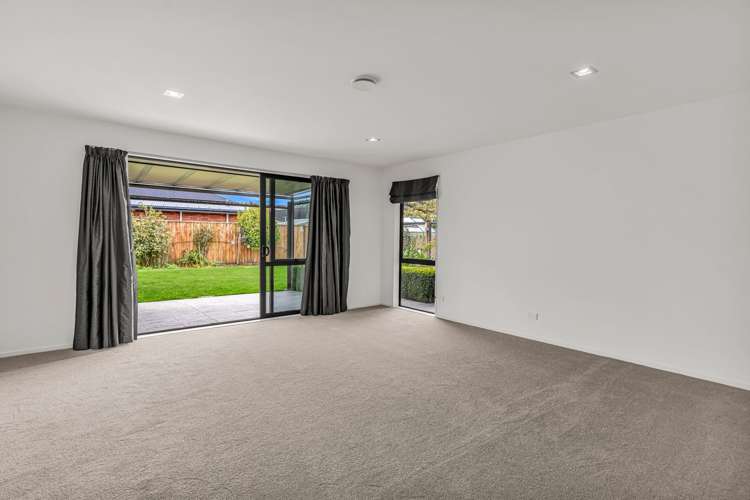 8 Parkdale Close Allenton_7