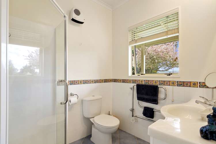 63 Totara View Road Wakefield_11