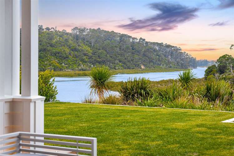 6 William Blake Way Riverhead_9