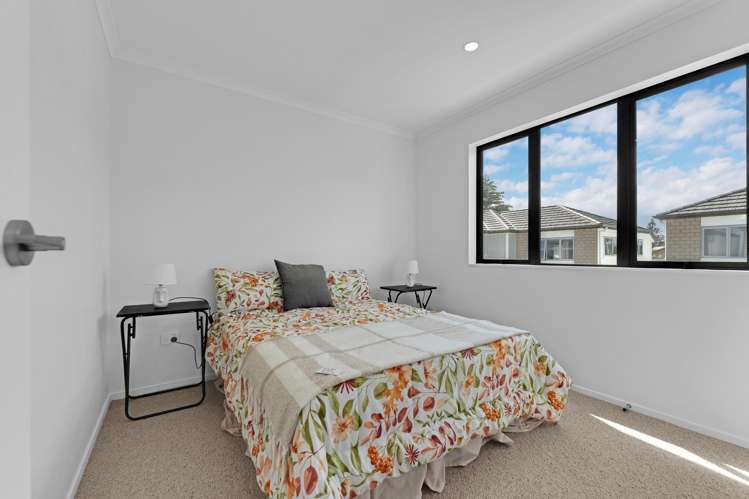 8D Gardiner Grove Mangere East_17