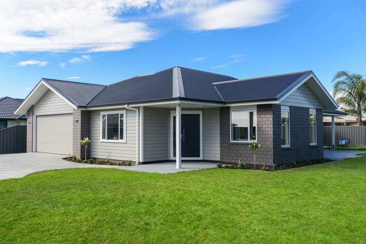 552 Lyndhurst Road Frimley_11