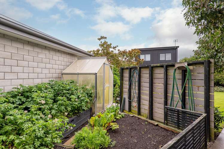 28 William Dawson Crescent Wigram_22