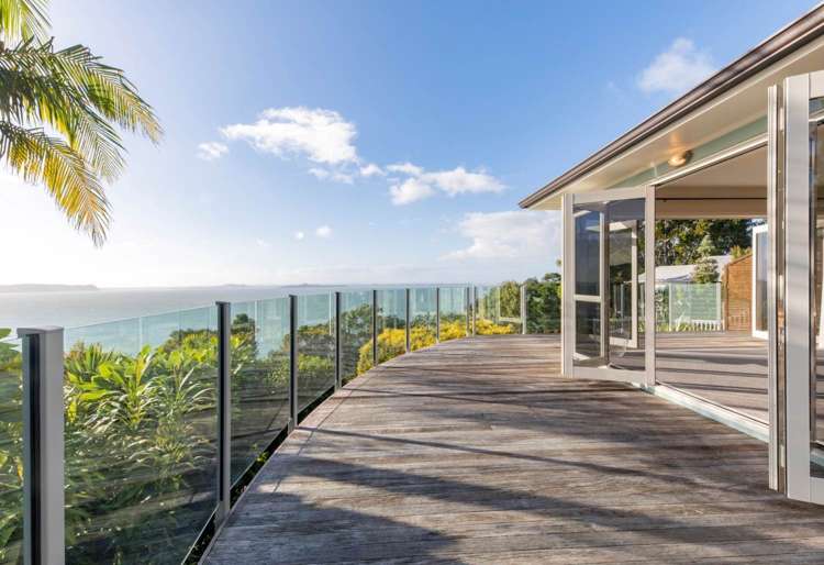 30 Arama Avenue Titirangi_16