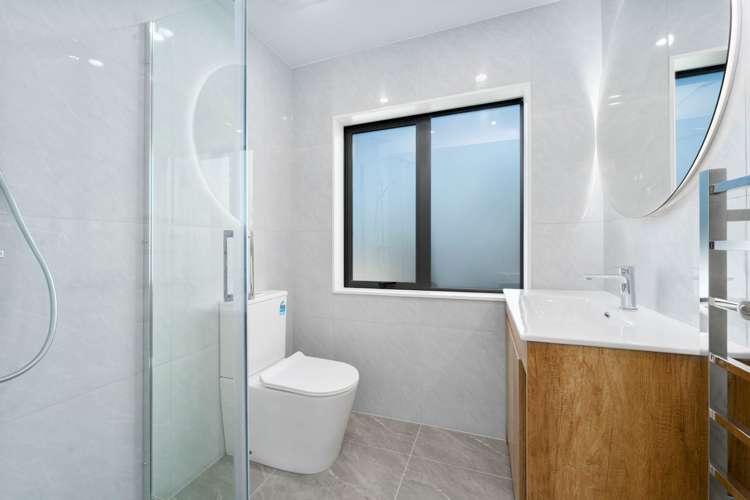 141F Glengarry Road Glen Eden_8