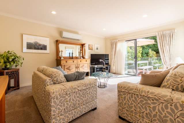 7 Avion Terrace Raumati Beach_1