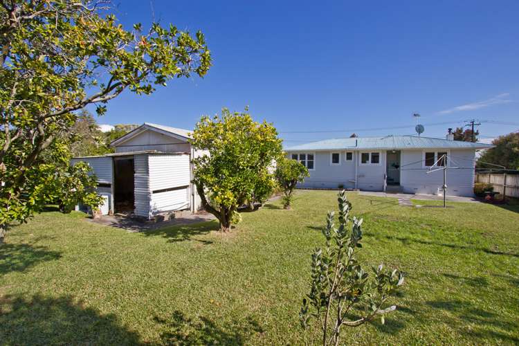 61 Mcleod Road Te Atatu South_10