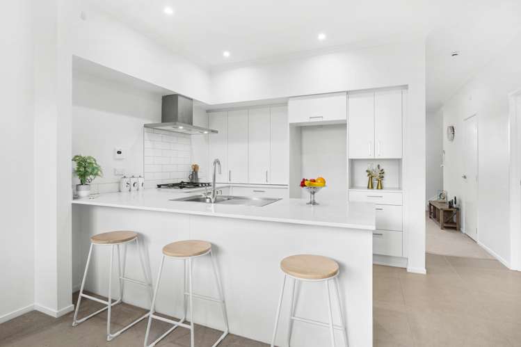 7 Pukewhero Rise Westgate_5