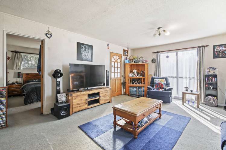 2 Amberley Beach Road Amberley_2