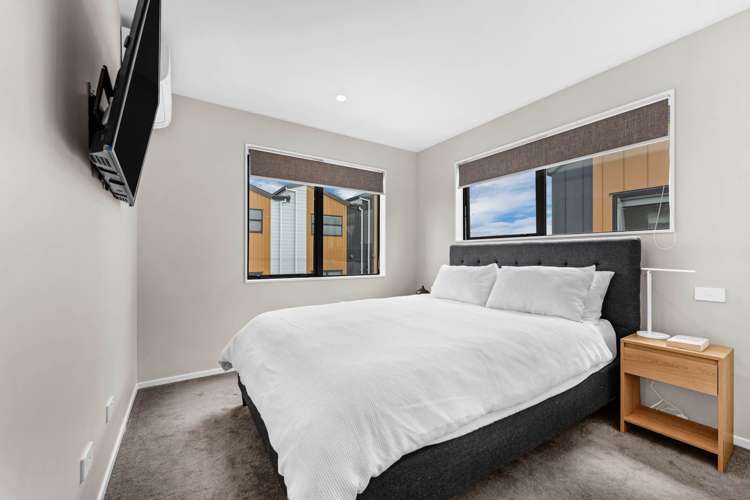 7/10 Newington Road Henderson_18