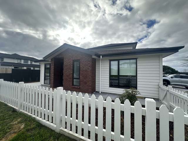 Private & Modern 2-Bedroom Unit Opposite Butler Stoney Reserve