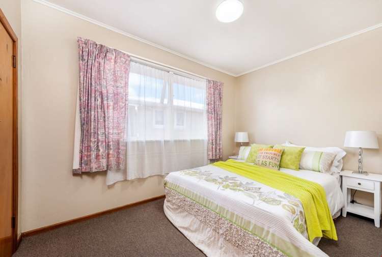 2/28 West Coast Road Glen Eden_8