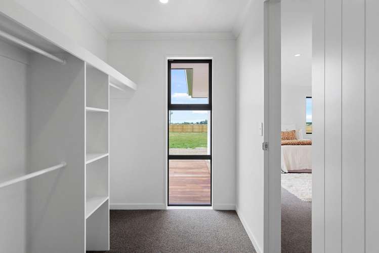 6 Ealing Lane Darfield_13