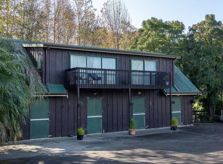 384 Clifton Road Whitford_26