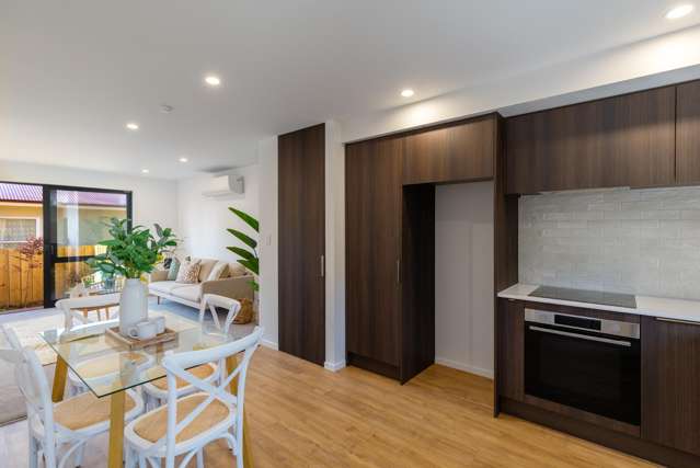 2/64 Ryan Street Phillipstown_4