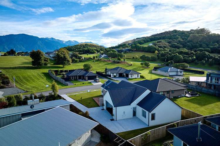 7 Swyncombe Place Kaikoura_36