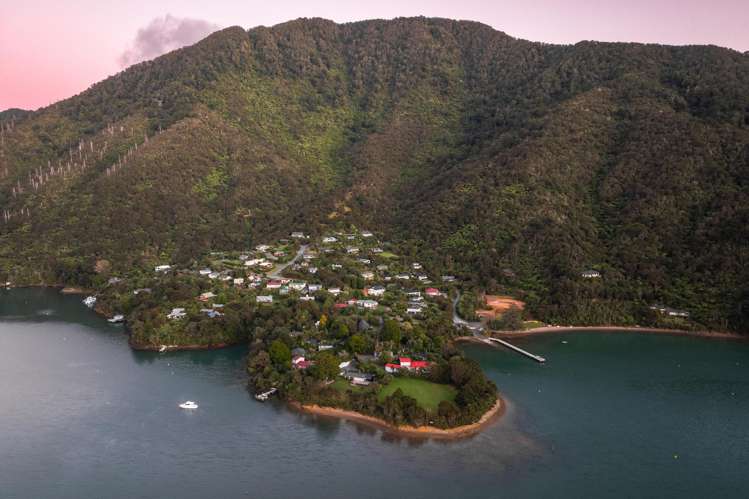 11 Kamahi Road Marlborough Sounds_14