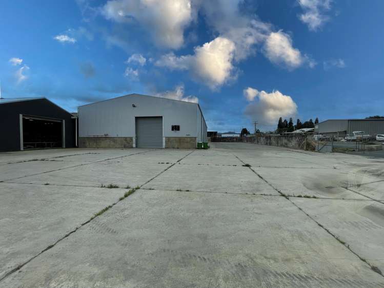 112-114 Port Road Port_0