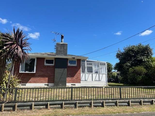 MASTERTON - 3 BEDROOMS