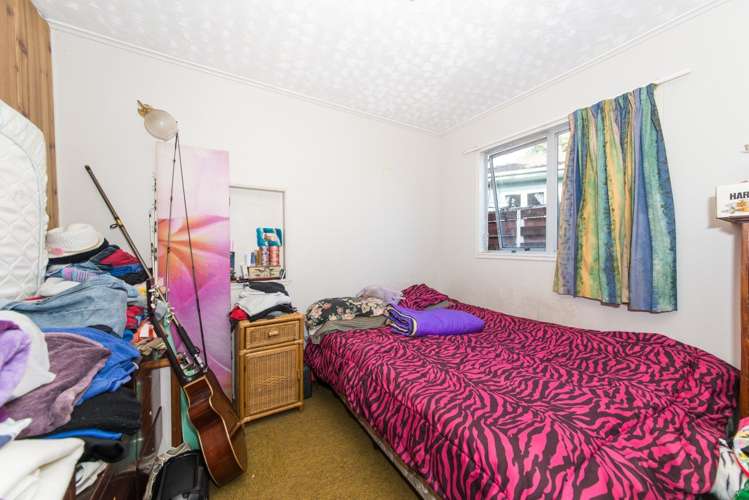 2 John F Kennedy Place Glen Eden_20
