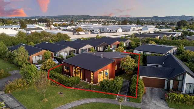 Airy, Spacious Living with a Park at Your Door...