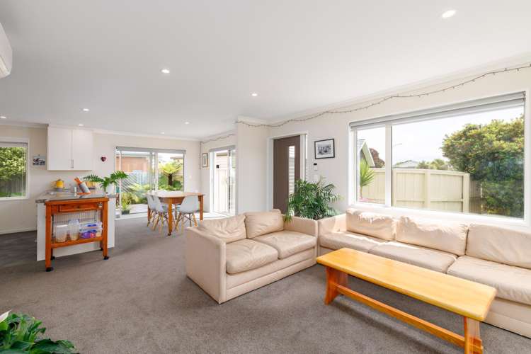 1/27 Kirsten Place Parklands_7