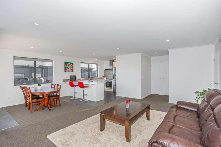 16 Lippiatt Crescent Pokeno_5