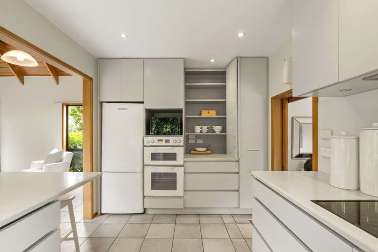 265 Lake Road Belmont_8