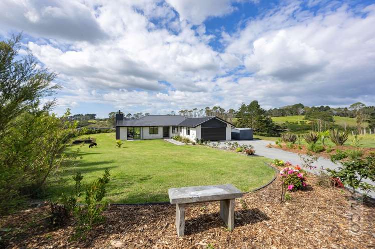 225B Amreins Road Taupaki_6