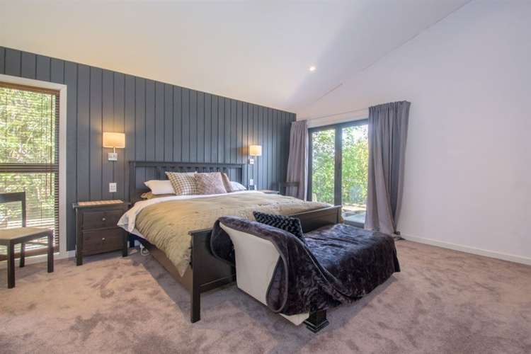 6 Evergreen Place Fernhill/Sunshine Bay_14