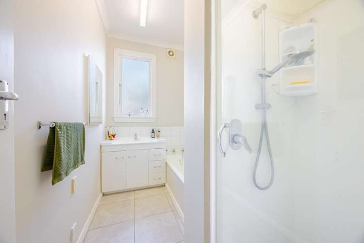 810 Frederick Street West Mahora_11