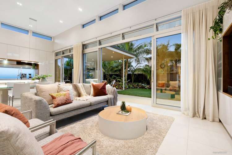 54 Pine Harbour Parade Beachlands_7