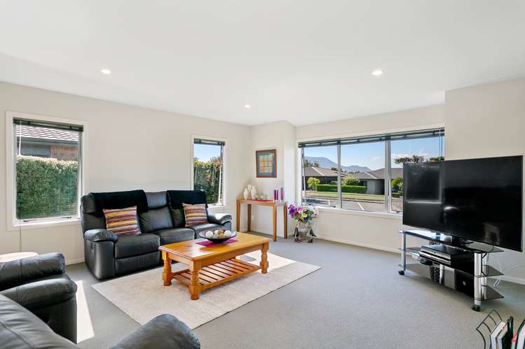 5 March Brown Place Nukuhau_4