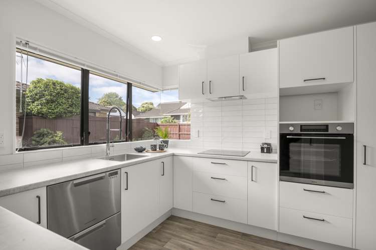 3/11 Turama Road Royal Oak_5