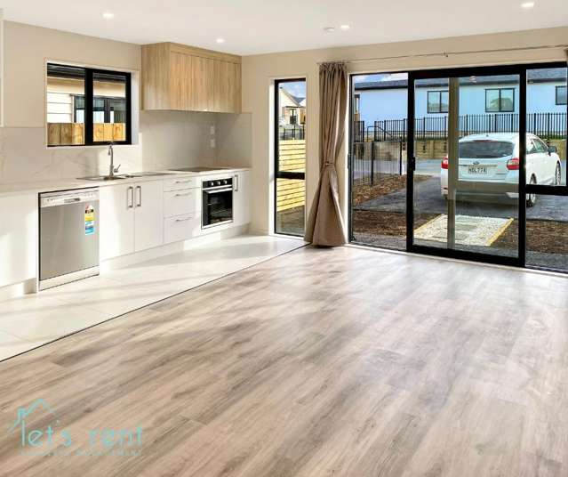 B/23 Tributary Parade 1694_3