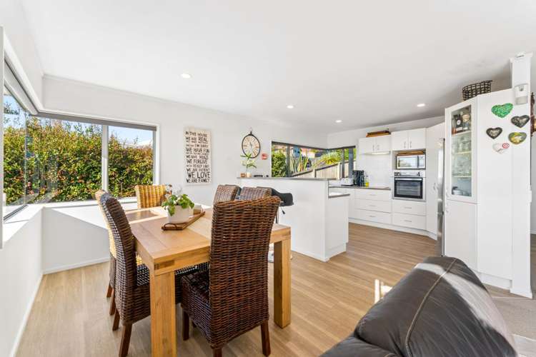 40 Brightside Road Stanmore Bay_10