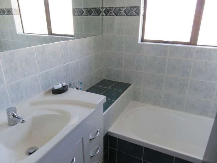 120 Racecourse Road Glengarry_11