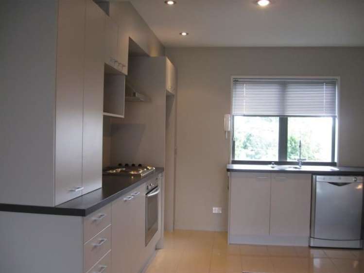 2/28 Southampton Street Sydenham_2